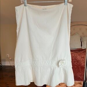 American Eagle Outfitters Cream A-Line Skirt